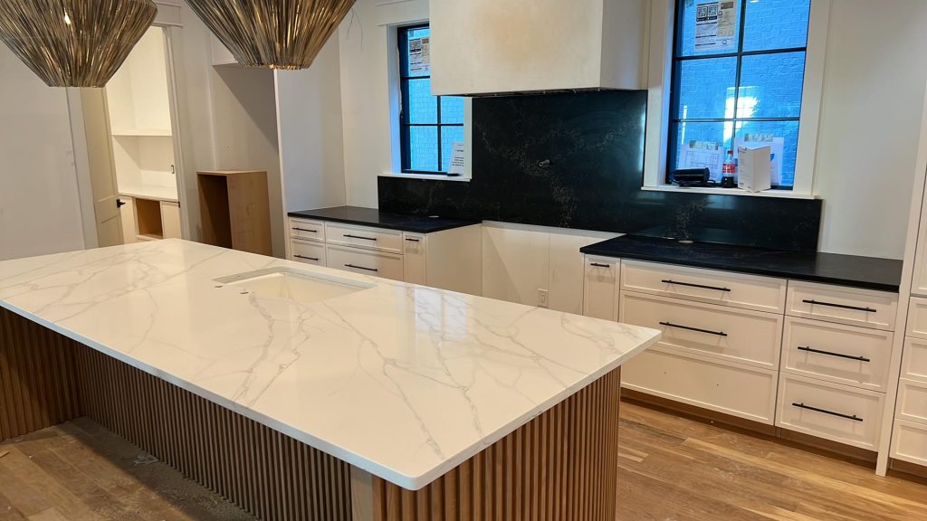 Statuario Favo Statuario Favo